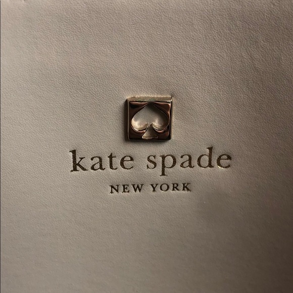 Kate Spade Tote - Picture 7 of 8